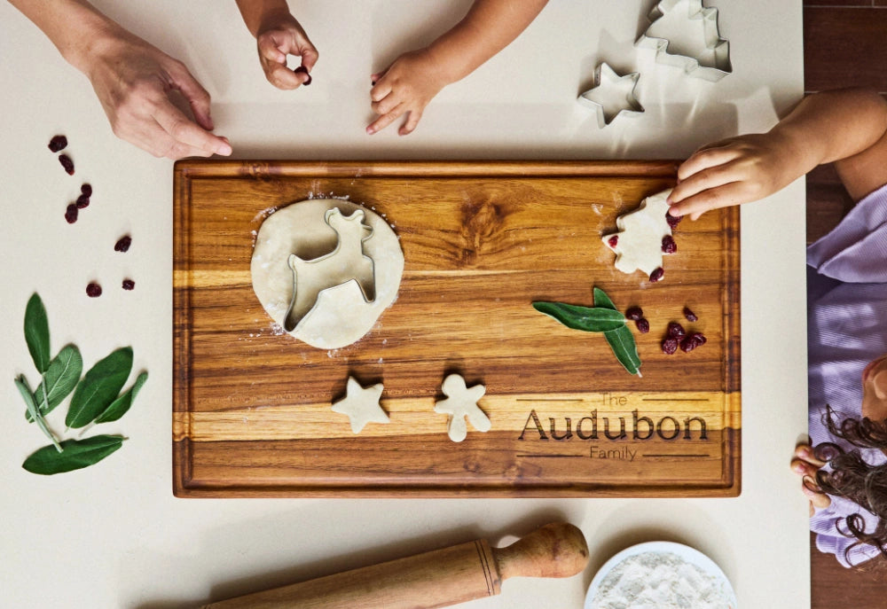 PREMIUM Reversible Cutting Board – Kitchen Essential