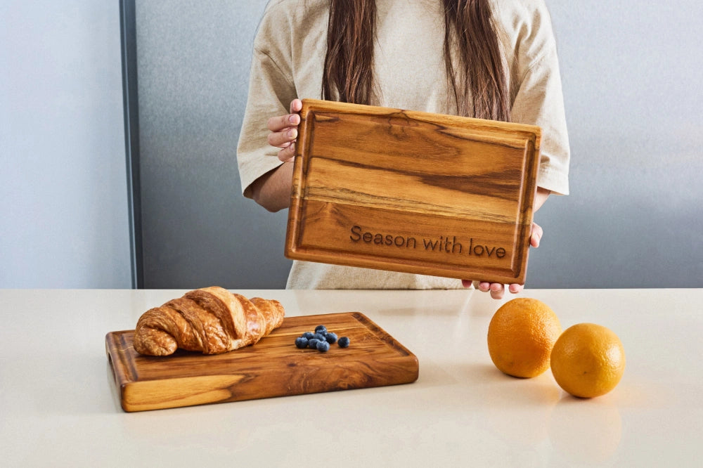 PREMIUM Reversible Cutting Board – Kitchen Essential